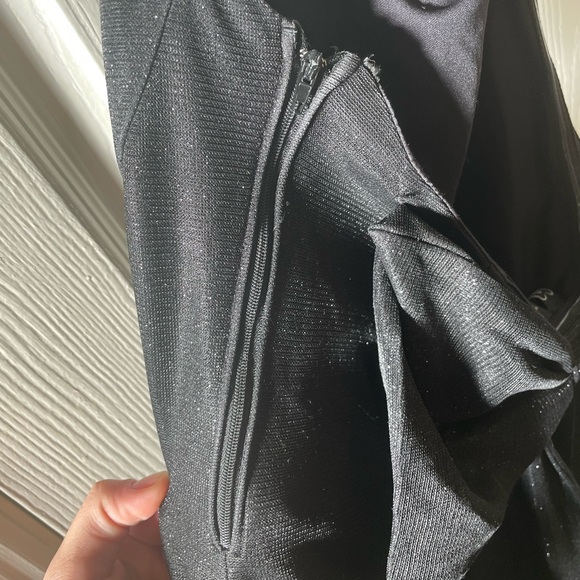 Windsor Stylish Black Dress - Picture 4 of 6